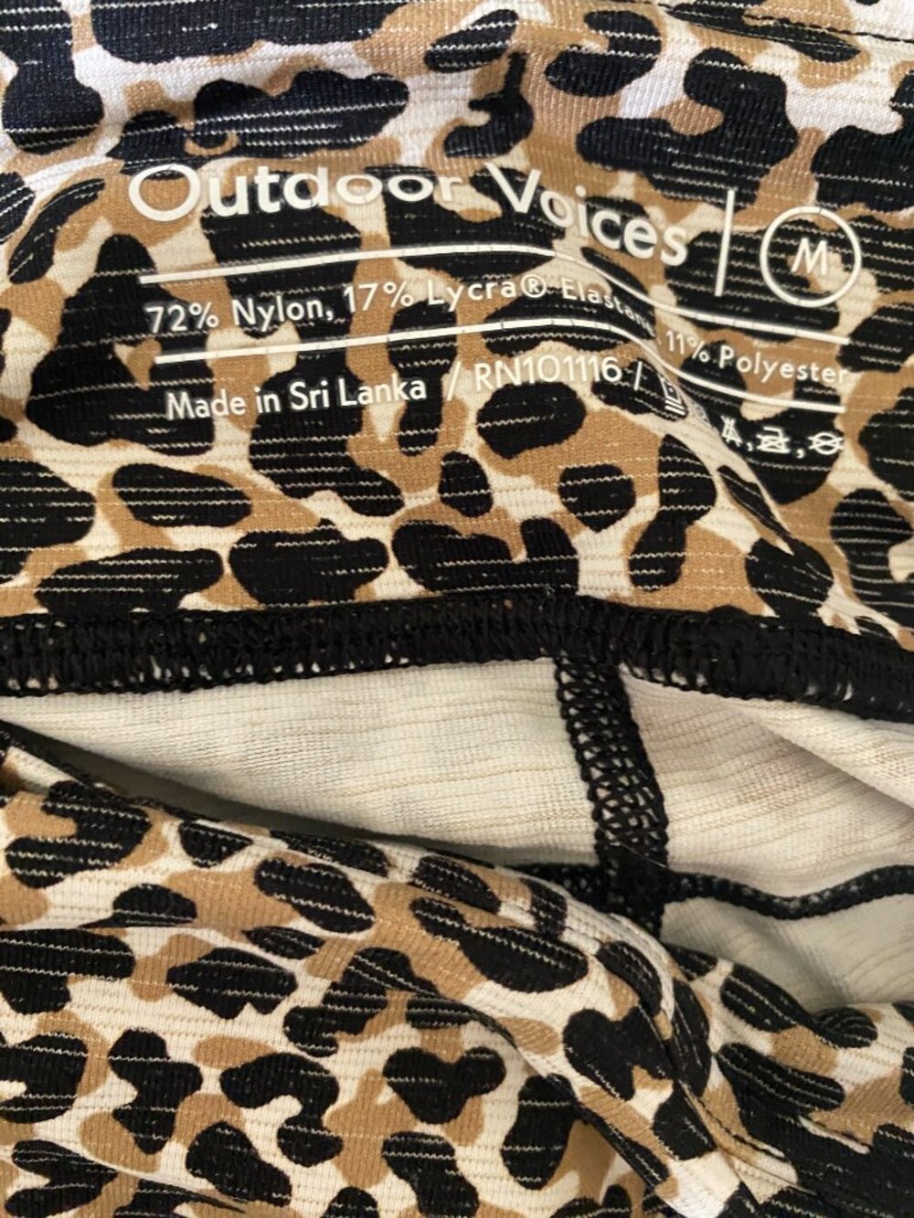 Outdoor Voices Leopard TechSweat Flex/MoveFree Leggings Size M - Picture 6 of 6
